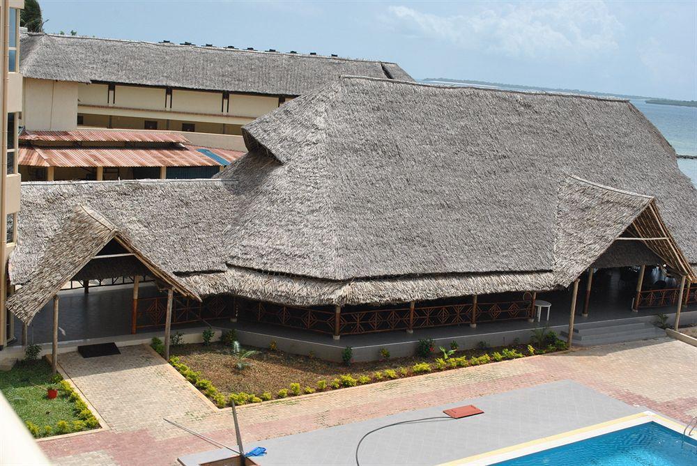 Landmark Mbezi Beach Resort Daressalam Exterior foto