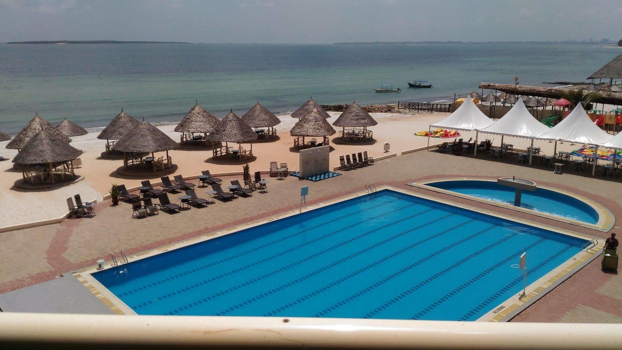 Landmark Mbezi Beach Resort Daressalam Exterior foto